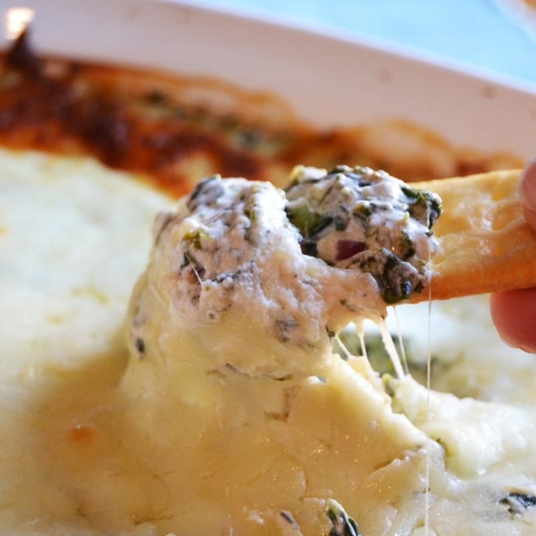 Hot Spinach Dip | Holiday Appetizer