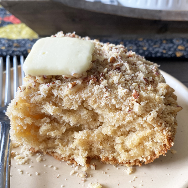 You are currently viewing Buttermilk Cinnamon Crumb Coffee Cake