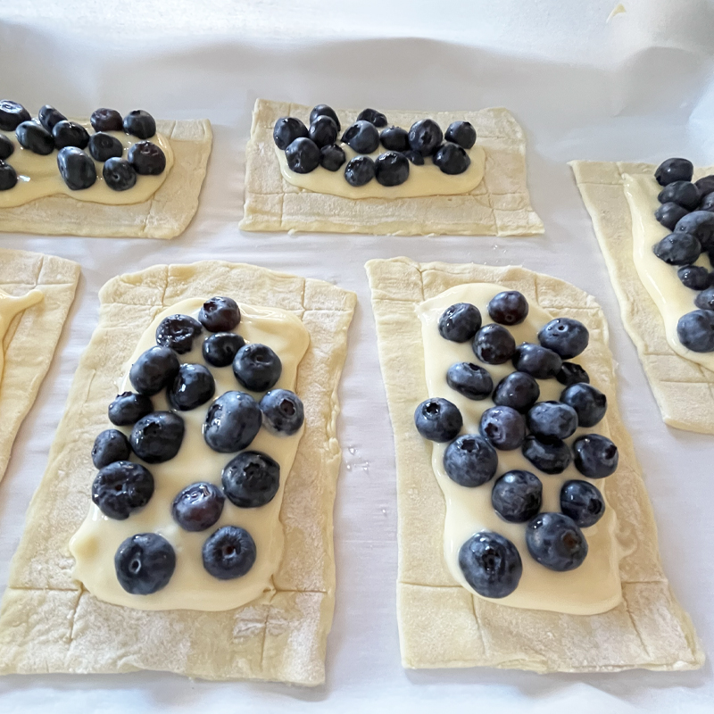 Blueberry Cream Cheese Danish with Puff Pastry