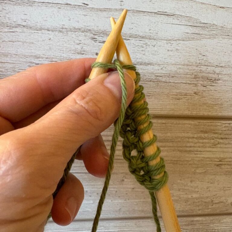 How to Make a Knit Stitch Video